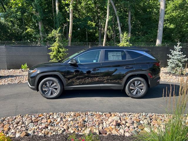 new 2024 Hyundai Tucson Hybrid car, priced at $32,950