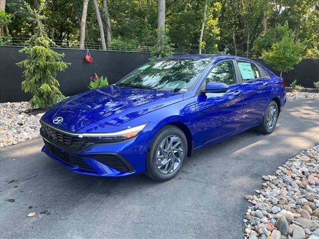 new 2024 Hyundai Elantra HEV car, priced at $25,480