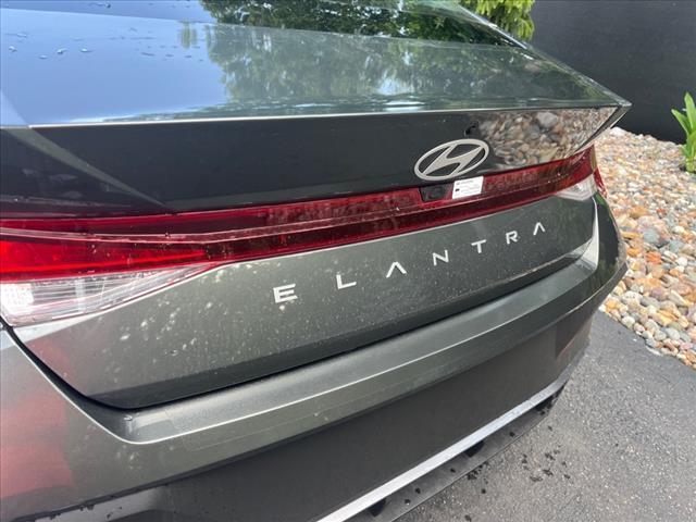 new 2024 Hyundai Elantra car, priced at $24,295