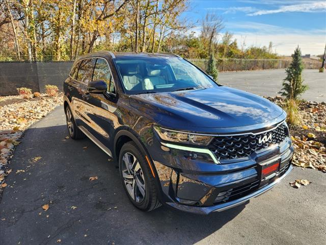 used 2022 Kia Sorento Plug-In Hybrid car, priced at $38,995