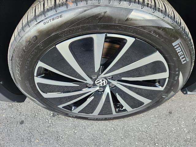 used 2023 Volkswagen ID.4 car, priced at $29,988