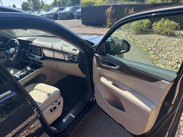 new 2026 Volkswagen Atlas car, priced at $57,136