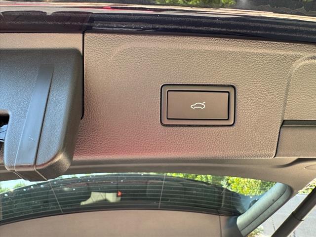 new 2026 Volkswagen Atlas car, priced at $57,136