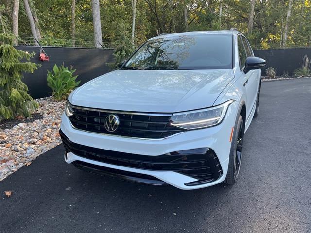 new 2024 Volkswagen Tiguan car, priced at $37,653