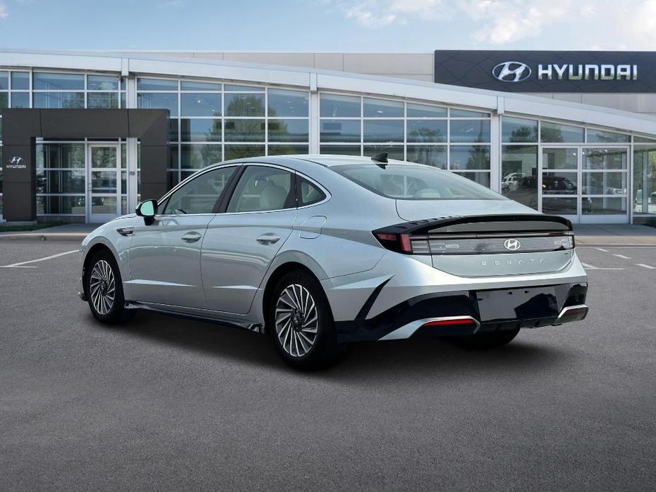 new 2025 Hyundai Sonata Hybrid car, priced at $38,613