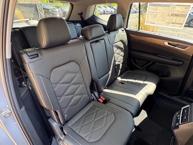 new 2026 Volkswagen Atlas car, priced at $48,731