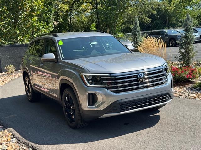 new 2026 Volkswagen Atlas car, priced at $48,731