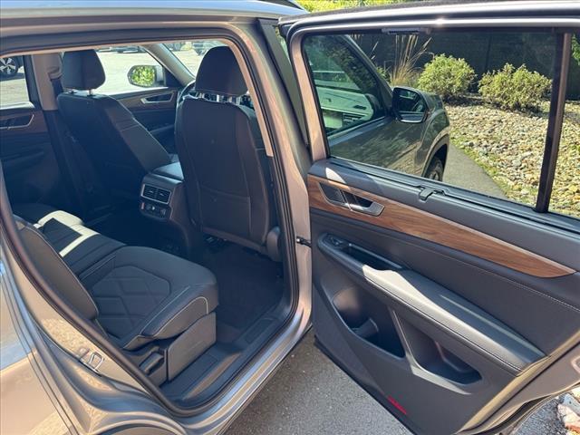 new 2026 Volkswagen Atlas car, priced at $48,731