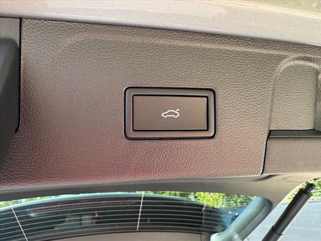 new 2026 Volkswagen Atlas car, priced at $48,731