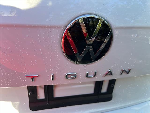 new 2024 Volkswagen Tiguan car, priced at $37,594