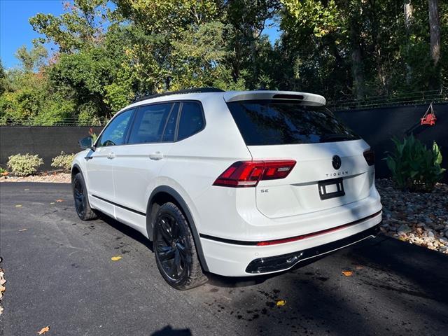 new 2024 Volkswagen Tiguan car, priced at $37,594