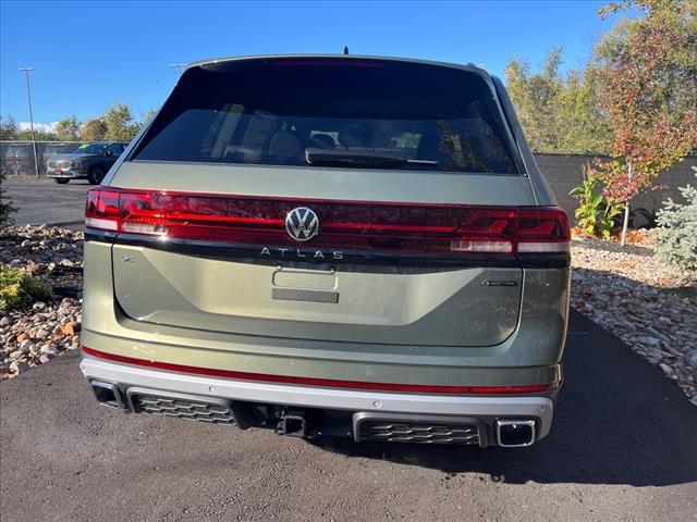 new 2025 Volkswagen Atlas car, priced at $47,404