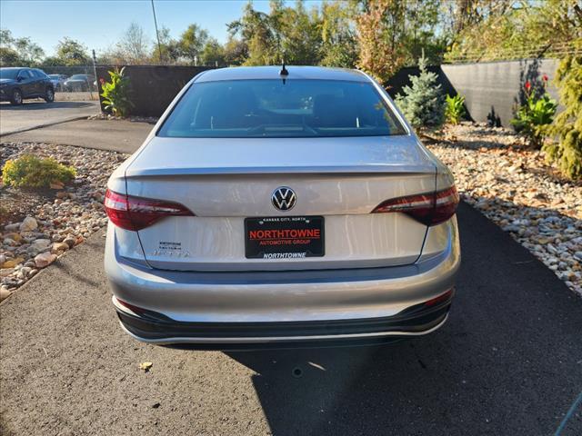 used 2024 Volkswagen Jetta car, priced at $19,988