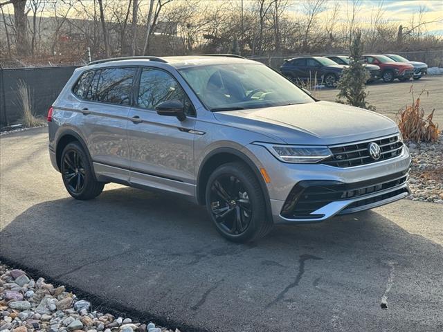 new 2024 Volkswagen Tiguan car, priced at $33,073