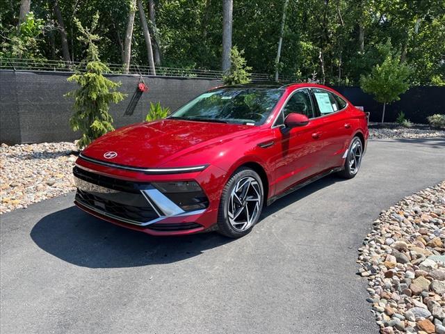 new 2024 Hyundai Sonata car, priced at $26,735