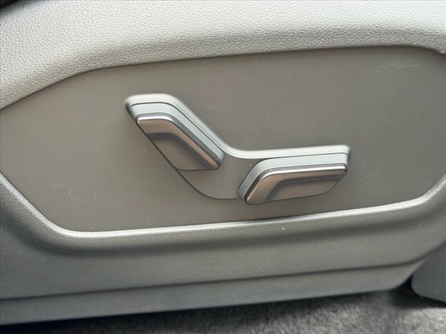 new 2026 Hyundai SANTA FE HEV car, priced at $47,400