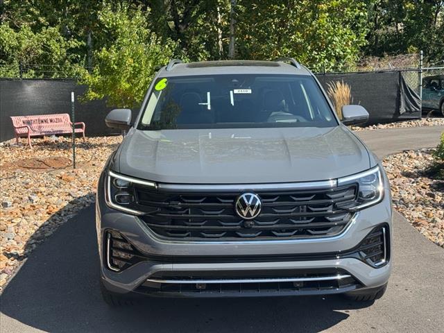 new 2026 Volkswagen Atlas car, priced at $58,286