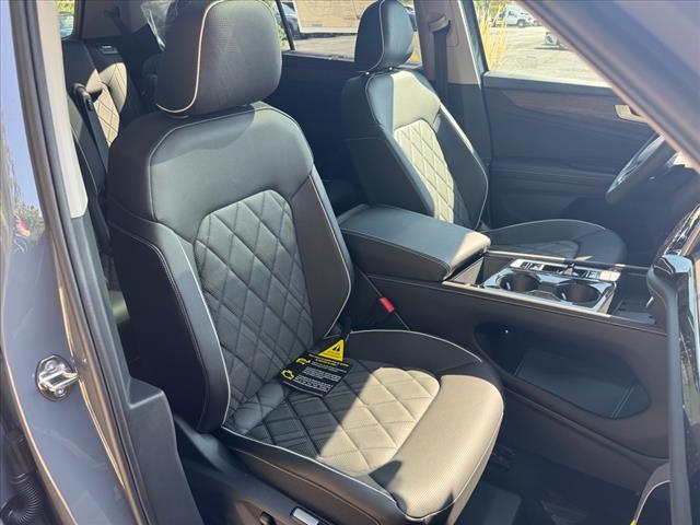 new 2026 Volkswagen Atlas car, priced at $58,286