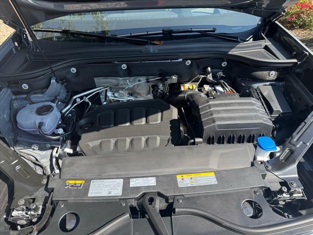 new 2026 Volkswagen Atlas car, priced at $58,286