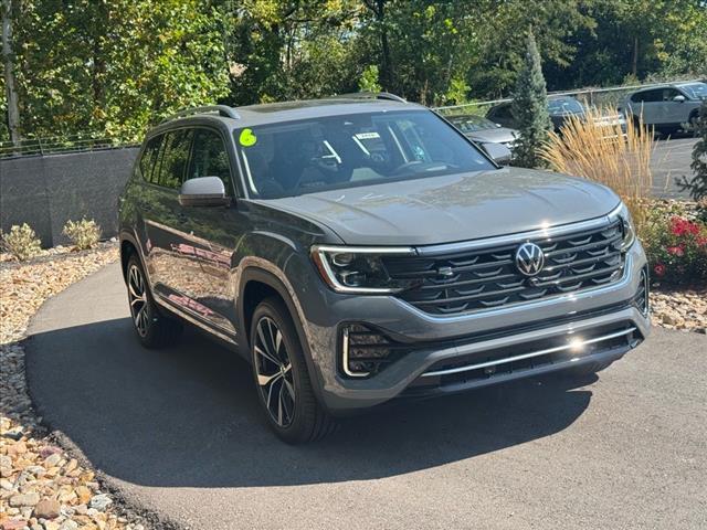 new 2026 Volkswagen Atlas car, priced at $58,286
