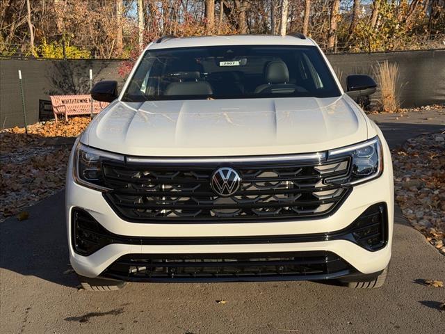 new 2026 Volkswagen Atlas Cross Sport car, priced at $51,946