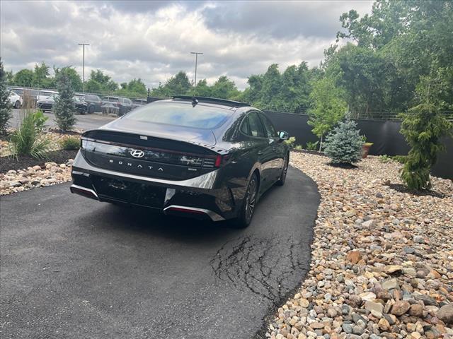 new 2024 Hyundai Sonata Hybrid car, priced at $37,890