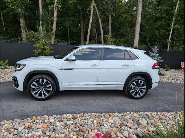 used 2021 Volkswagen Atlas Cross Sport car, priced at $30,988