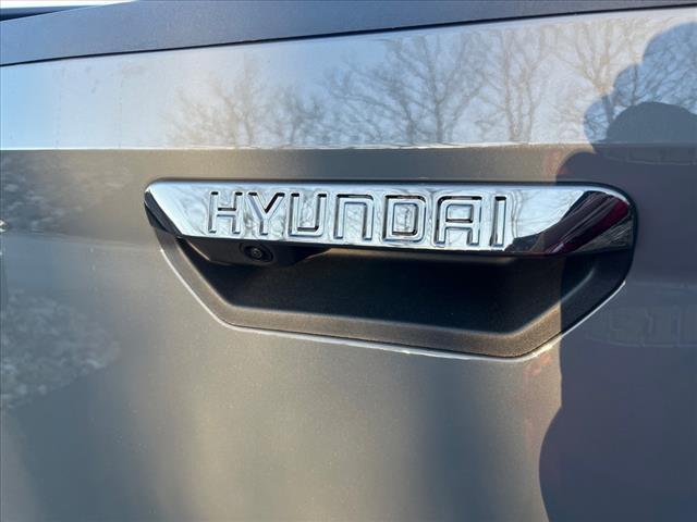 new 2024 Hyundai Santa Cruz car, priced at $38,674