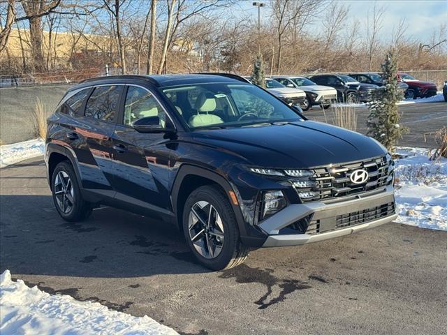 new 2025 Hyundai TUCSON Hybrid car, priced at $36,769