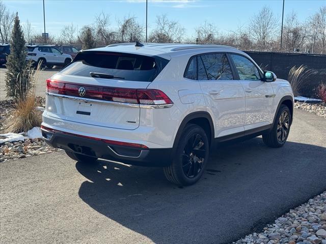 new 2025 Volkswagen Atlas Cross Sport car, priced at $41,211