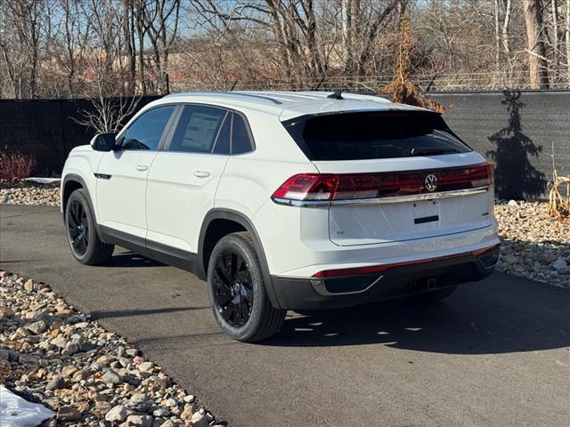 new 2025 Volkswagen Atlas Cross Sport car, priced at $41,211