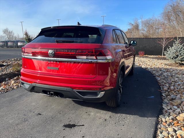 new 2024 Volkswagen Atlas Cross Sport car, priced at $42,883