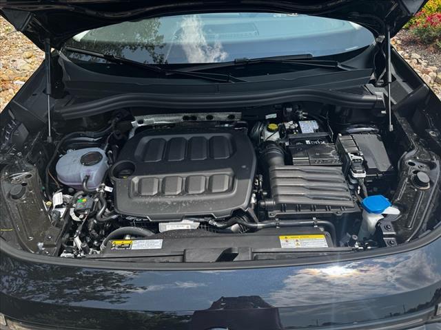 new 2025 Volkswagen Tiguan car, priced at $29,011