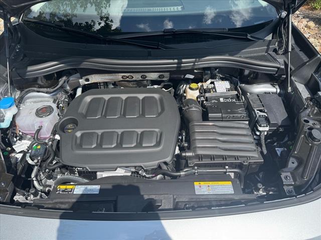 new 2025 Volkswagen Tiguan car, priced at $35,790