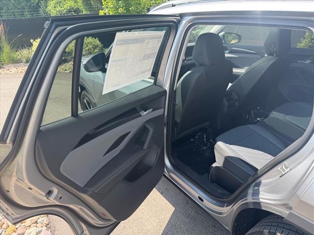 new 2025 Volkswagen Tiguan car, priced at $35,790