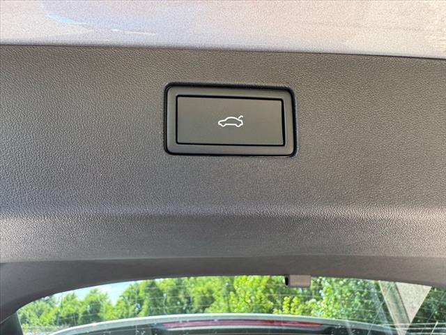 new 2025 Volkswagen Tiguan car, priced at $35,790