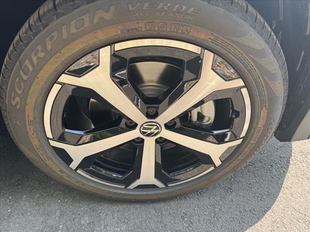 new 2025 Volkswagen Tiguan car, priced at $35,790