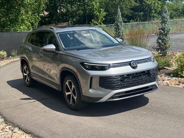 new 2025 Volkswagen Tiguan car, priced at $35,790