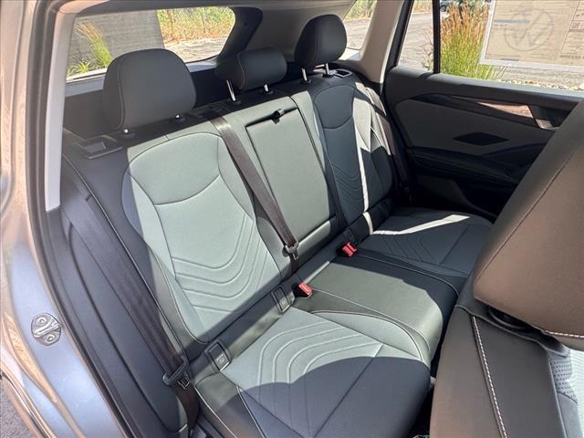 new 2025 Volkswagen Tiguan car, priced at $35,790