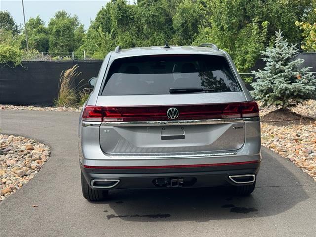 new 2026 Volkswagen Atlas car, priced at $49,336