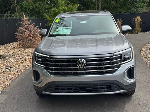 new 2026 Volkswagen Atlas car, priced at $49,336