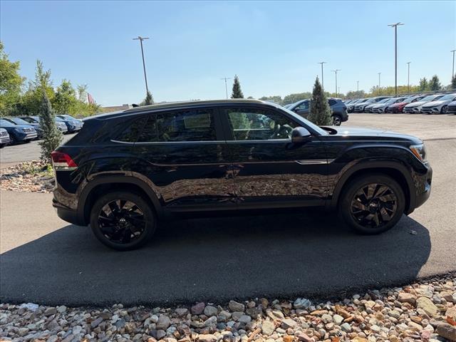new 2026 Volkswagen Atlas Cross Sport car, priced at $48,989