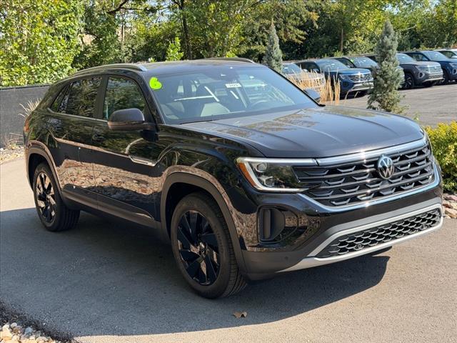 new 2026 Volkswagen Atlas Cross Sport car, priced at $48,989