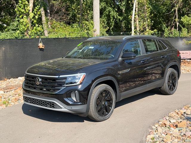 new 2026 Volkswagen Atlas Cross Sport car, priced at $48,989