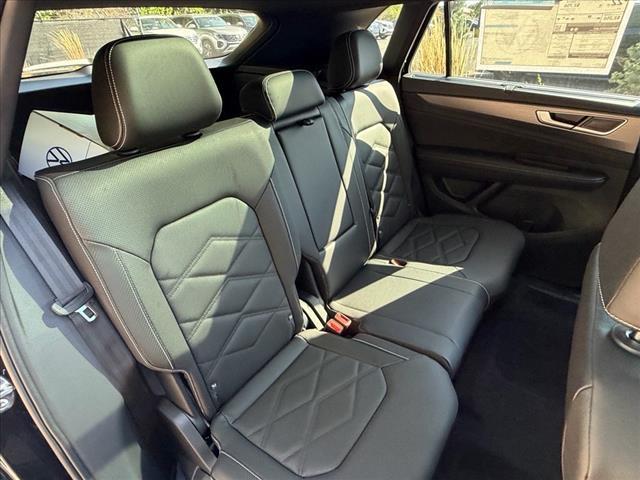 new 2026 Volkswagen Atlas Cross Sport car, priced at $48,989