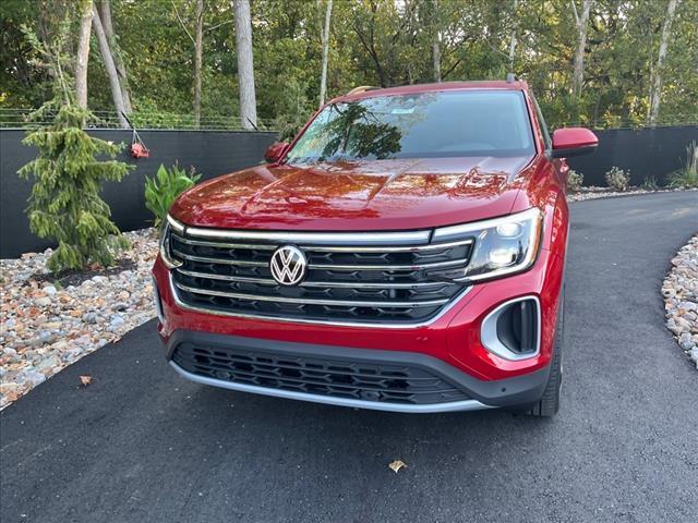 new 2024 Volkswagen Atlas car, priced at $45,050