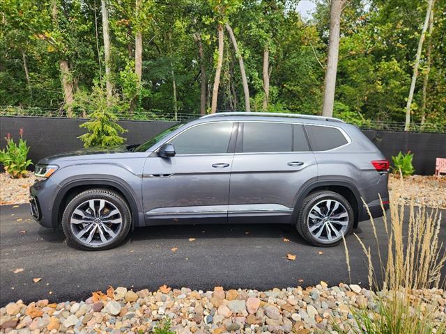 used 2022 Volkswagen Atlas car, priced at $36,988