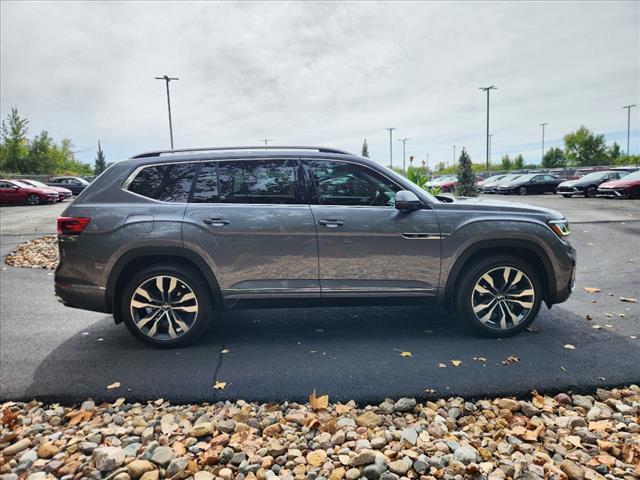 used 2022 Volkswagen Atlas car, priced at $36,988