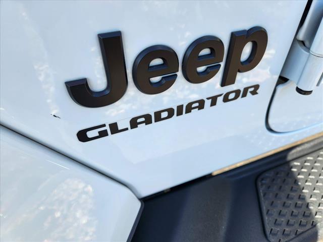 used 2022 Jeep Gladiator car, priced at $39,988