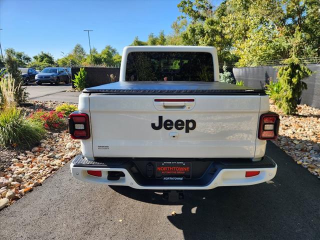 used 2022 Jeep Gladiator car, priced at $39,988